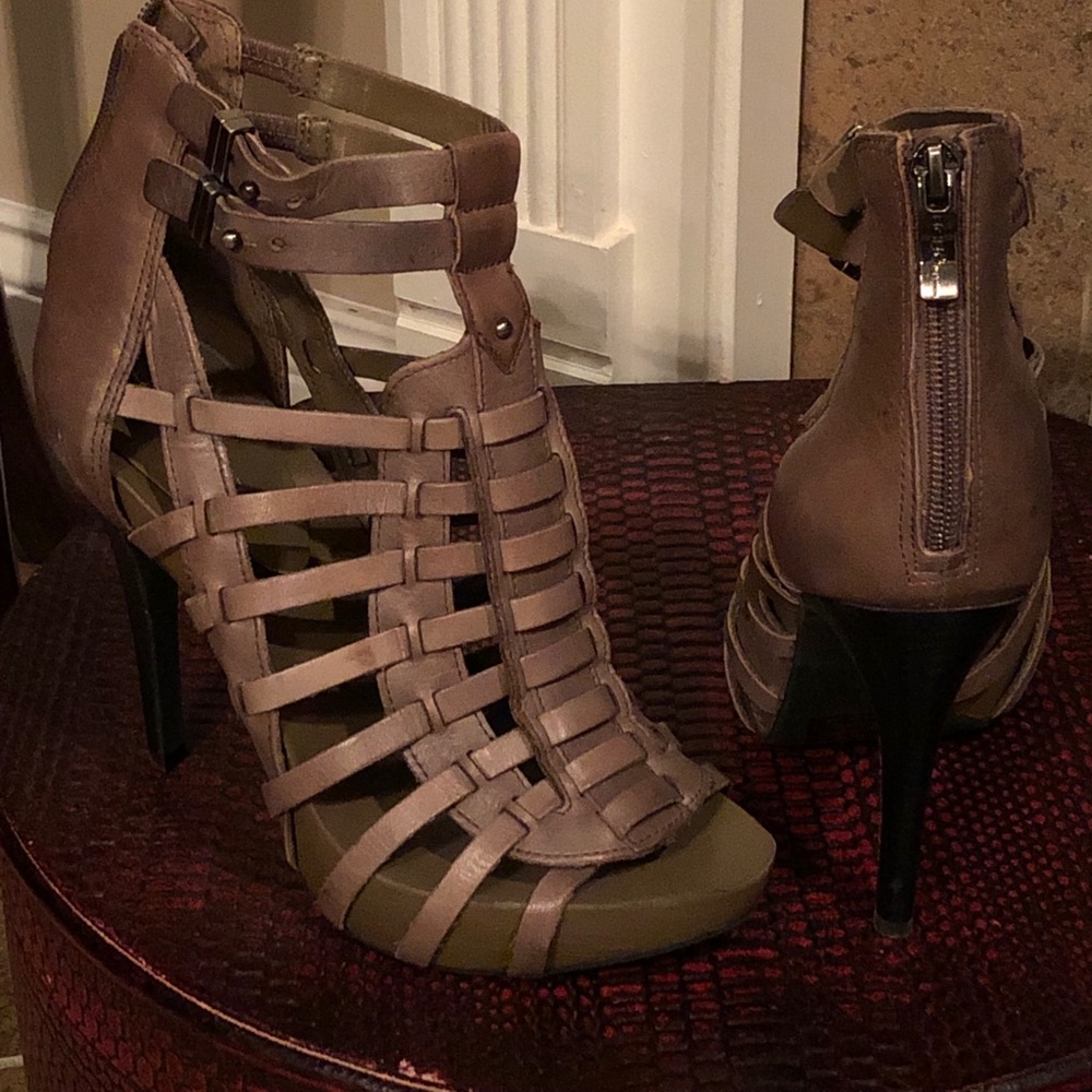 BCBG HEELS